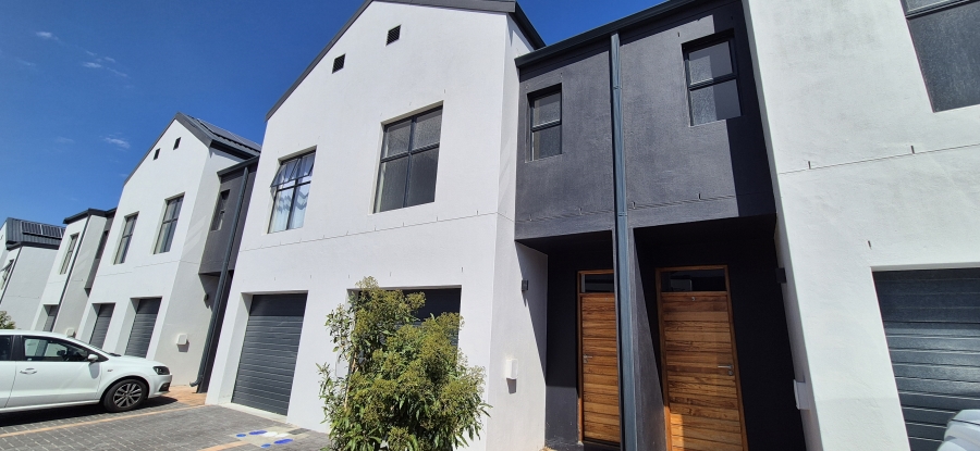 To Let 2 Bedroom Property for Rent in Sandown Western Cape
